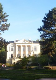 Die Außenansicht auf Schloss Freudenberg.