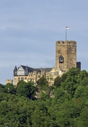 Blick auf Burg Lahneck.